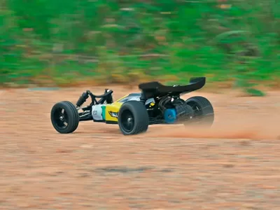 Dominando o ângulo de Camber: por que seu carro RC não está na pista