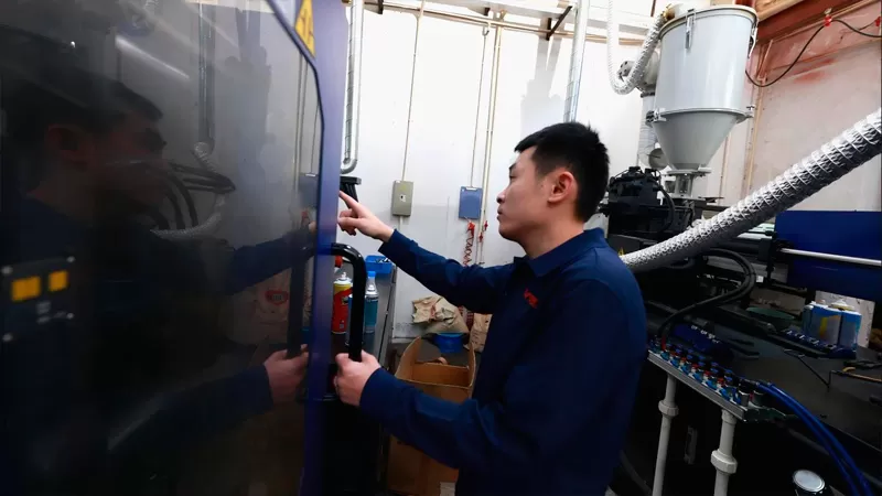 Equipe do Departamento de Plásticos e Metais