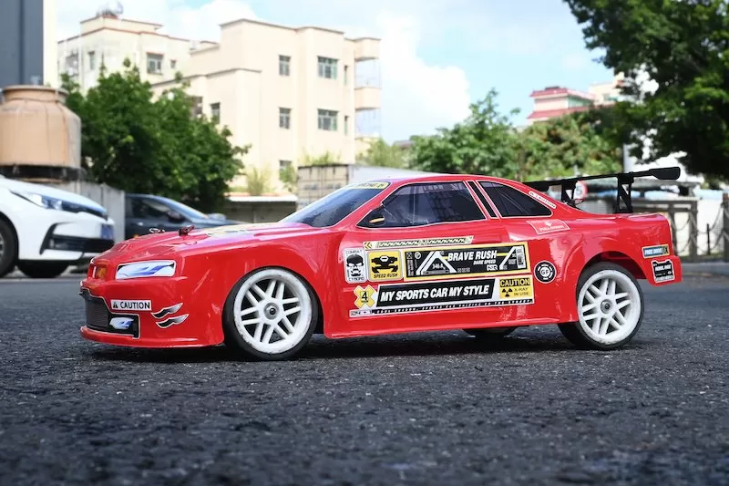 10 Escala 4WD Elétrico On-road RC Drift 2.4G Escovado de Alta Velocidade # RH1025D
