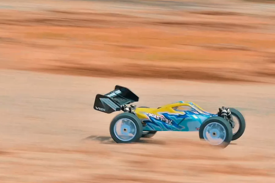 8 escala 4WD off-road RC Buggy elétrico 2.4G escovado de alta velocidade RTR # RH815