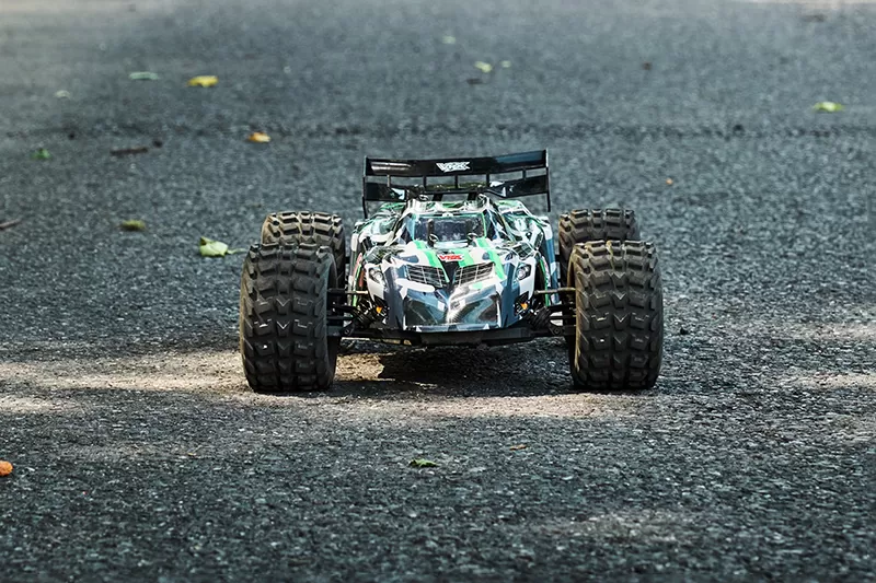 8 escala 4WD off-road RC elétrico Truggy 2.4G escovado de alta velocidade RTR # RH817