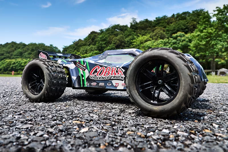 8 escala 4WD off-road RC elétrico Truggy 2.4G sem escova de alta velocidade RTR # RH818