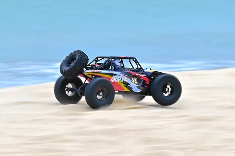 10 escala 4WD off-road RC elétrico de areia Buggy 2.4G sem escova de alta velocidade RTR # RH1045