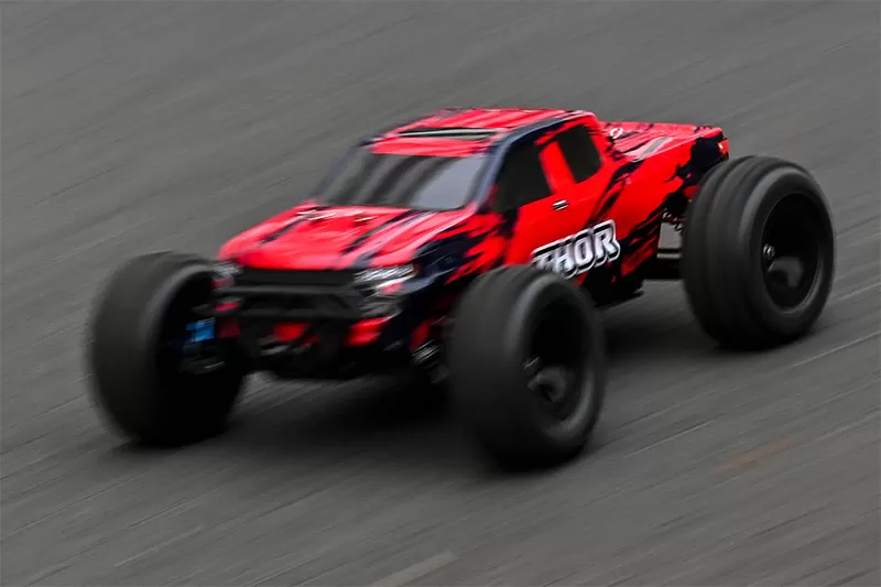 10 escala 4WD off-road Nitro RC Truggy 2.4G motor de alta velocidade # RH1002