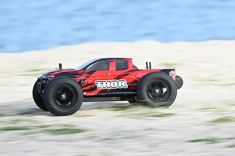 10 escala 4WD off-road Nitro RC Truggy 2.4G motor de alta velocidade # RH1002